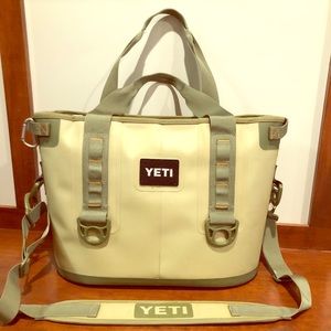 YETI Hopper 20 Soft-sided Cooler
